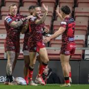 Leigh celebrate the first try