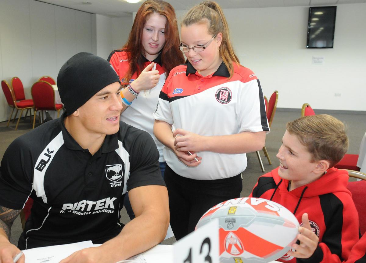 New Zealand players Q&A session with junior rugby league players at Langtree Park, St Helens - Sonny Bill Williams