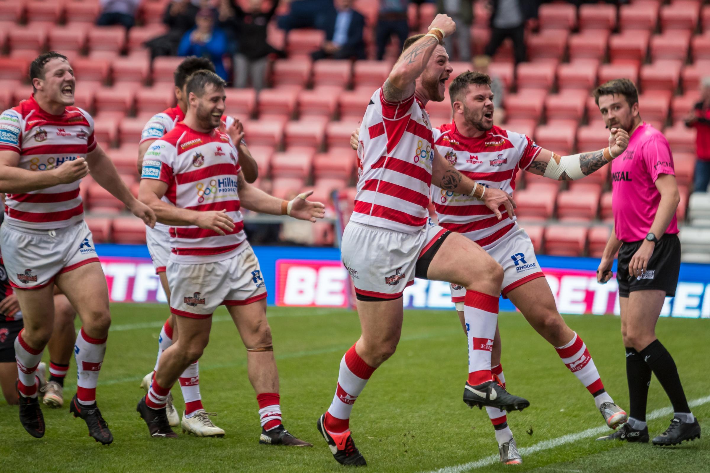Leigh Centurions 32 Salford Red Devils 22, picture sequence